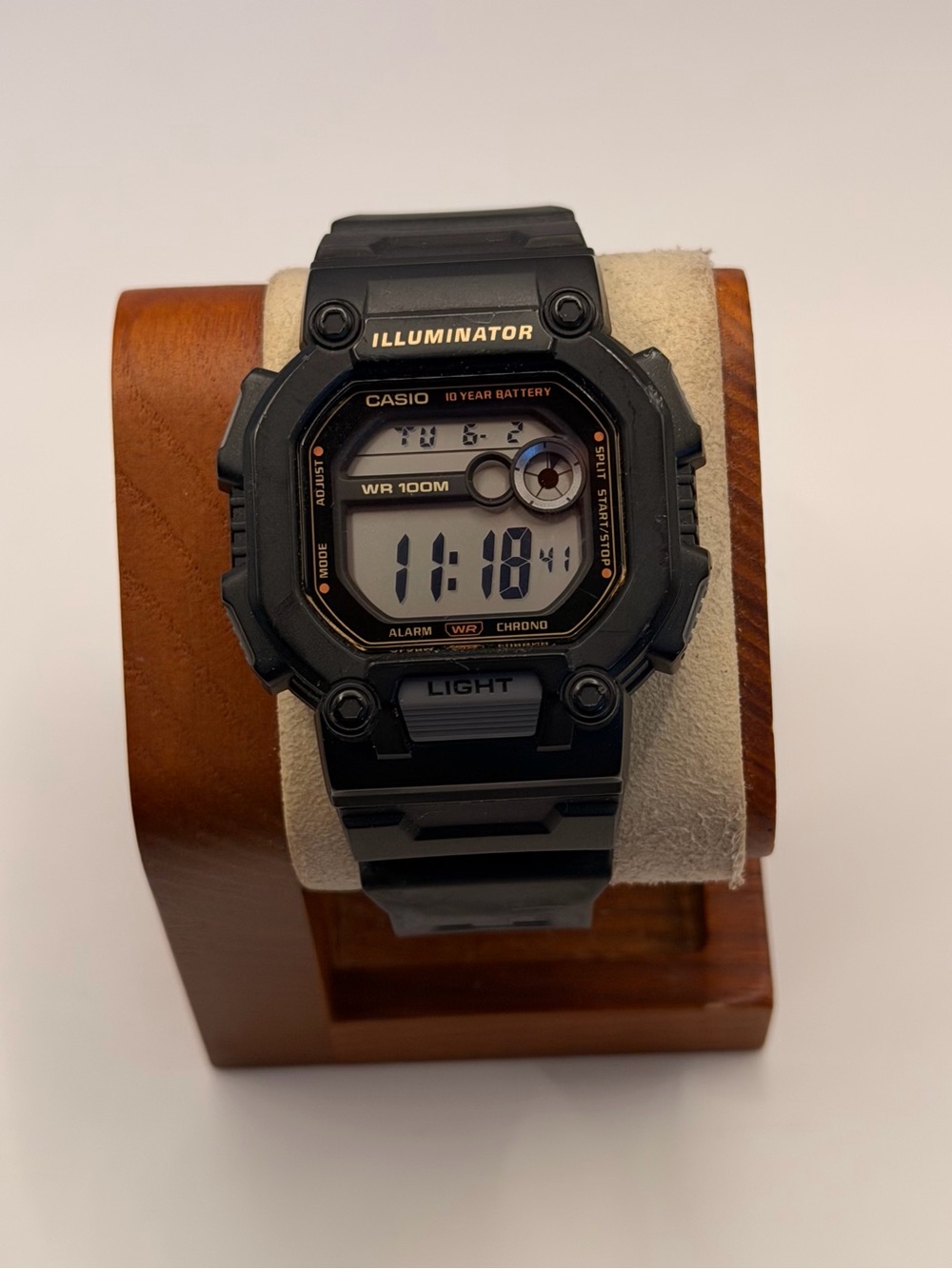 Casio W737HX-1AV Illuminator, Excellent, Tested, Black Digital Sport Watch